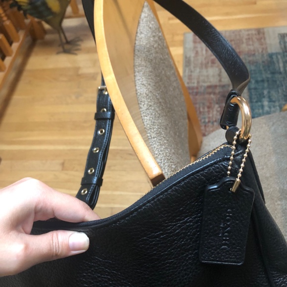 Coach Black Crossbody/Shoulder Purse Hangtag Included - Picture 8 of 13